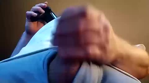 Iminyourroom online show from 10/18/25, 07:53