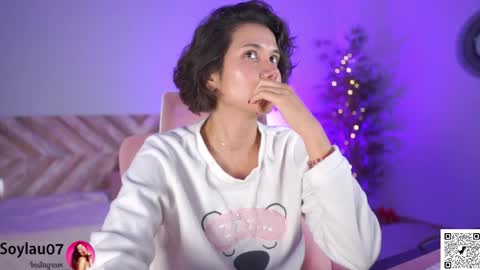 Snapshot of imjess_ chatting on 11/08/25, 04:34 imjess_ online show from 11/08/25, 04:34