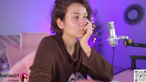 Snapshot of imjess_ chatting on 11/12/25, 04:35 imjess_ online show from 11/12/25, 04:35