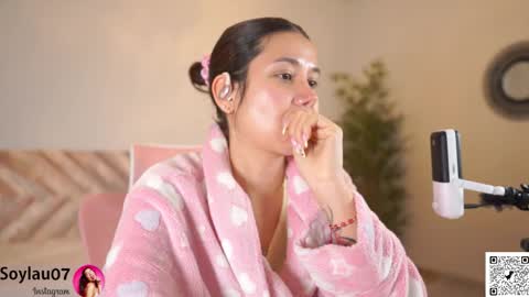 Snapshot of imjess_ chatting on 02/23/26, 04:32 imjess_ online show from 02/23/26, 04:32