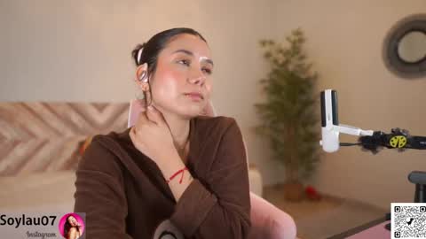 Snapshot of imjess_ chatting on 02/27/26, 02:39 imjess_ online show from 02/27/26, 02:39