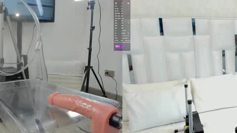 Krystall online show from 11/12/25, 09:25