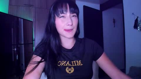 Snapshot of imlenka chatting on 01/10/26, 12:23 Lenka online show from 01/10/26, 12:23