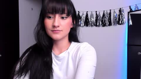 Snapshot of imlenka chatting on 02/06/26, 11:30 Lenka online show from 02/06/26, 11:30