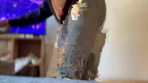 Snapshot of imlightskn chatting on 02/20/25, 01:25 imlightskn online show from 02/20/25, 01:25