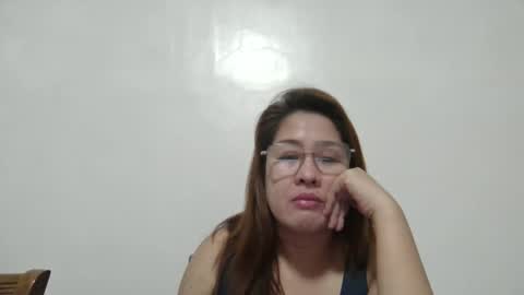 Snapshot of immaculate02 chatting on 01/12/25, 03:28 Immaculate02 online show from 01/12/25, 03:28