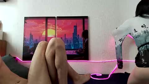 Sam and Jen online show from 10/27/25, 08:29