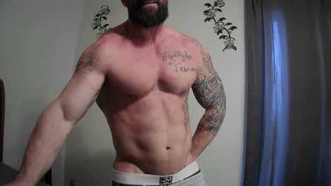 Snapshot of imnewherelollol chatting on 02/12/25, 03:27 Majordadbod101 online show from 02/12/25, 03:27