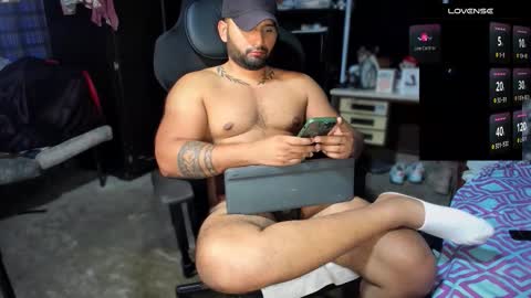 Snapshot of imperion_king chatting on 12/21/25, 09:00 Imperion King online show from 12/21/25, 09:00