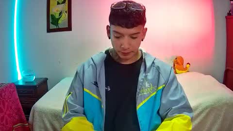 imperium_52511 online show from 12/16/25, 07:24