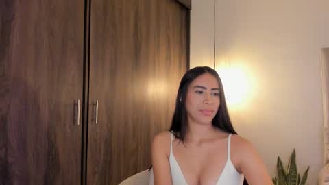 Snapshot of imsaraah chatting on 01/09/26, 10:55 sarah online show from 01/09/26, 10:55