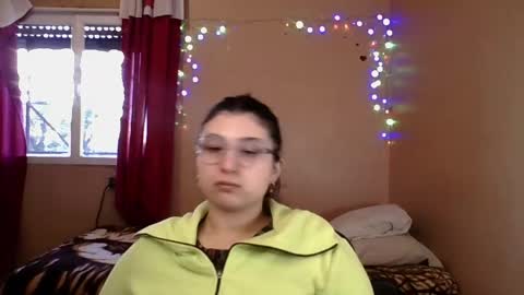 Florencia online show from 05/23/26, 07:29