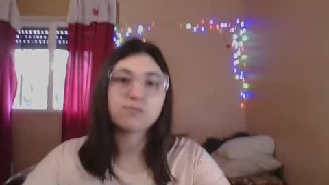 Florencia online show from 06/08/26, 04:40