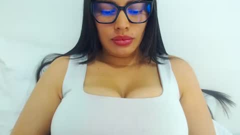 Snapshot of imsweetlips chatting on 05/03/26, 07:42 imsweetlips online show from 05/03/26, 07:42