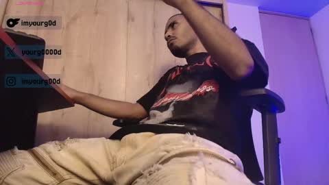 Daniel   thumb up me please its important Im new INDEPENDENT MODEL online show from 05/02/26, 06:29