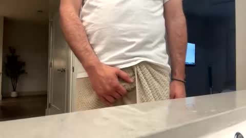 Snapshot of in_need_of_cumming chatting on 05/15/26, 04:30 in_need_of_cumming online show from 05/15/26, 04:30