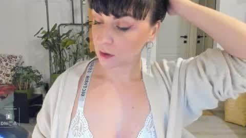 Ina Kush online show from 03/12/25, 01:25