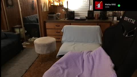 Carter online show from 12/25/24, 06:52