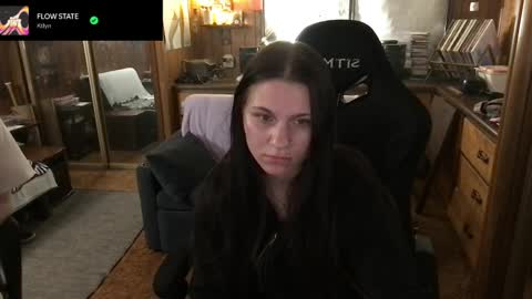 Snapshot of incognitoqueen chatting on 04/16/26, 02:23 Carter online show from 04/16/26, 02:23