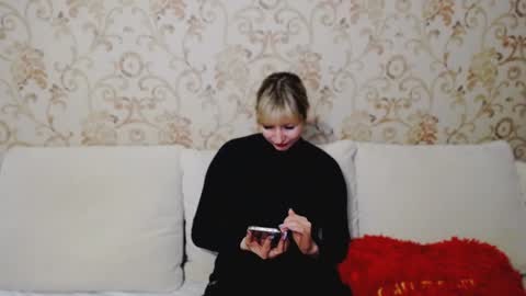 incredible_ariela online show from 01/17/25, 01:35