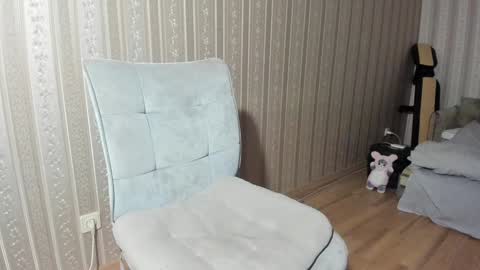 Snapshot of incredibleguy1 chatting on 12/31/24, 10:56 IncredibleGuy online show from 12/31/24, 10:56