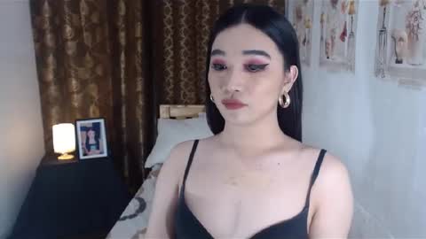 indestructabletrixie online show from 01/16/25, 06:48