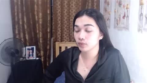 indestructabletrixie online show from 01/22/25, 08:59