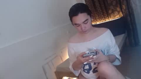 indestructabletrixie online show from 02/19/26, 09:33