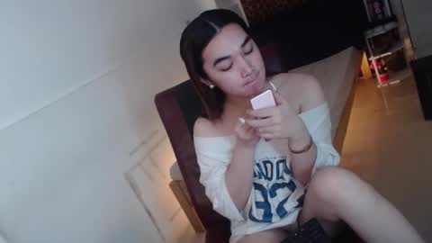 indestructabletrixie online show from 03/04/26, 11:00