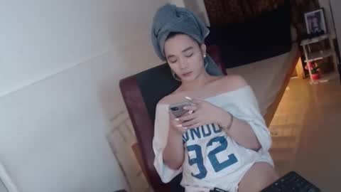 indestructabletrixie online show from 03/10/26, 01:54