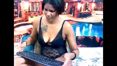 indianann26 online show from 05/13/26, 06:11