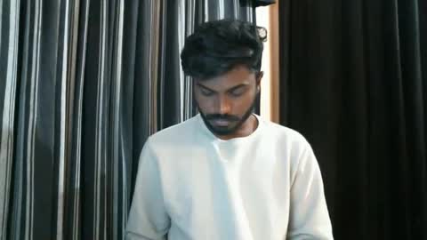 Snapshot of indianbighard21 chatting on 01/11/26, 11:37 indianbighard21 online show from 01/11/26, 11:37