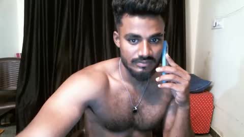 Snapshot of indianbull2023 chatting on 11/06/25, 06:25 indian slim boy with big for u online show from 11/06/25, 06:25