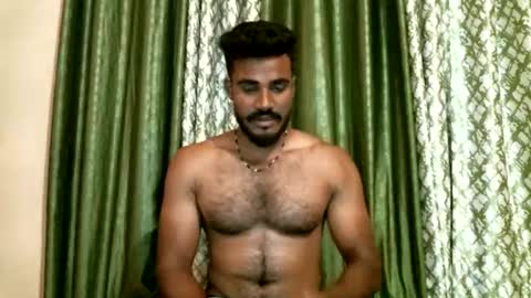 Snapshot of indianbull2023 chatting on 01/09/26, 03:59 indian slim boy with big for u online show from 01/09/26, 03:59