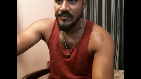 Snapshot of indianbull2023 chatting on 05/04/26, 06:20 indian slim boy with big for u online show from 05/04/26, 06:20