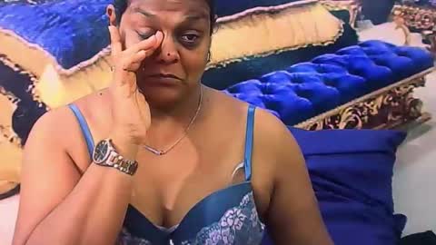 indiancherrypie online show from 02/02/26, 05:39