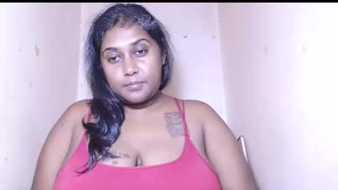 Snapshot of indiancoco chatting on 03/04/26, 06:25 candice online show from 03/04/26, 06:25