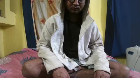 Snapshot of indiancumking chatting on 01/27/25, 12:22 inindiancumking online show from 01/27/25, 12:22