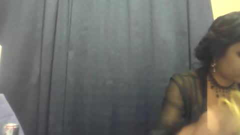 Snapshot of indiancutiexo chatting on 09/29/25, 10:36 indiancutiexo online show from 09/29/25, 10:36