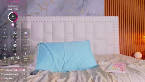 LITTLE AINHOA  online show from 10/15/25, 08:09