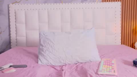 LITTLE AINHOA  online show from 10/23/25, 07:45