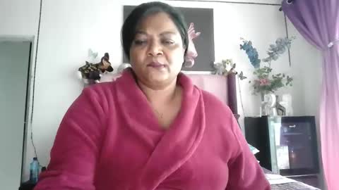 Snapshot of indiandelia chatting on 01/19/26, 04:16 indiandelia online show from 01/19/26, 04:16