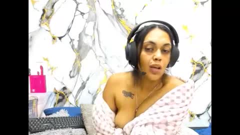 Snapshot of indiandesire4u69 chatting on 06/02/26, 05:48 Lia online show from 06/02/26, 05:48