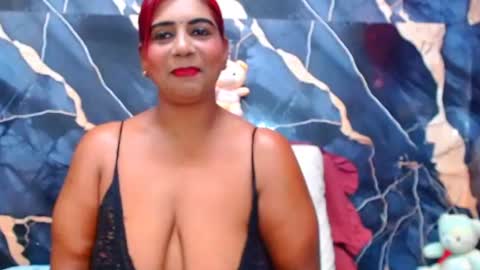 Snapshot of indianerotica4u chatting on 06/25/26, 05:28 indianerotica4u online show from 06/25/26, 05:28