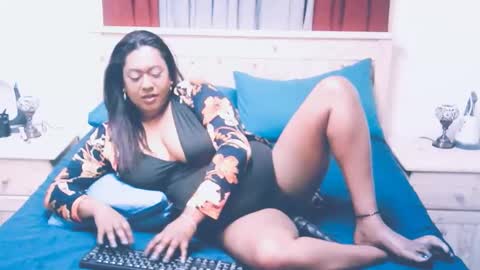 Amy online show from 09/25/25, 08:23