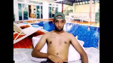 Snapshot of indianmagicmike69 chatting on 11/05/25, 05:02 indianmagicmike69 online show from 11/05/25, 05:02