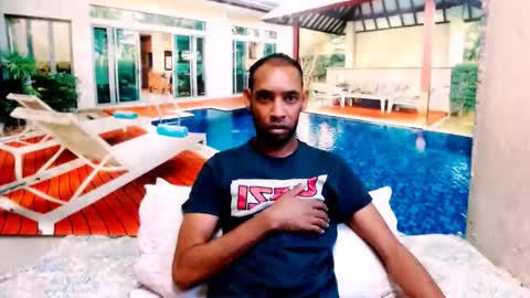 Snapshot of indianmagicmike69 chatting on 11/12/25, 03:40 indianmagicmike69 online show from 11/12/25, 03:40