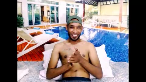 Snapshot of indianmagicmike69 chatting on 11/12/25, 05:57 indianmagicmike69 online show from 11/12/25, 05:57