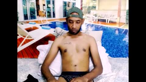 Snapshot of indianmagicmike69 chatting on 11/18/25, 05:34 indianmagicmike69 online show from 11/18/25, 05:34