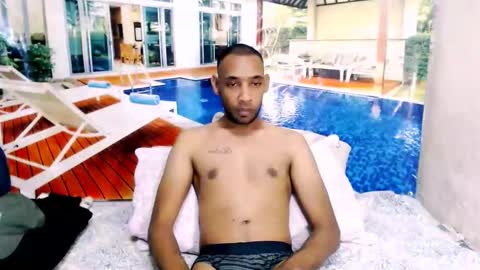 Snapshot of indianmagicmike69 chatting on 11/24/25, 04:07 indianmagicmike69 online show from 11/24/25, 04:07